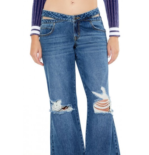 Cutout Low-Rise Baggy Jeans Cutout Low-Rise Baggy Jeans